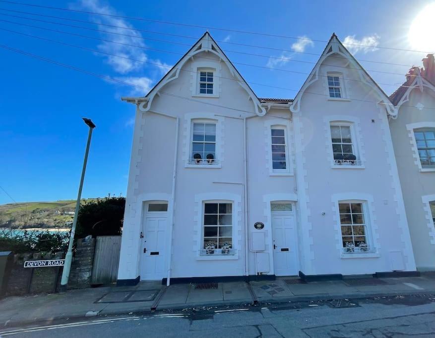 Salcombe - 2 Bedroom Flat, Fantastic Harbour Views Buitenkant foto