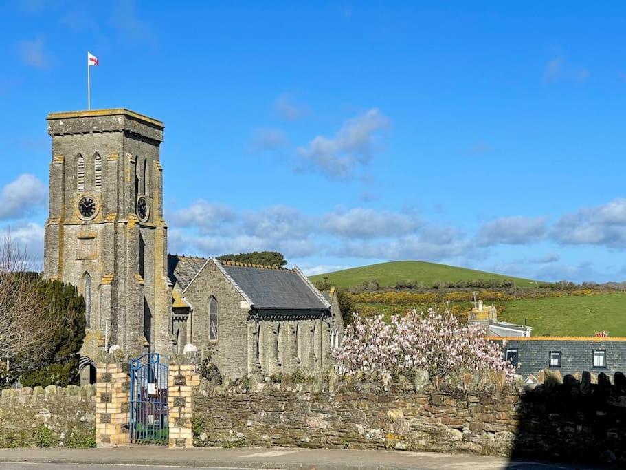 Salcombe - 2 Bedroom Flat, Fantastic Harbour Views Buitenkant foto